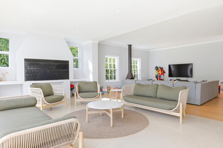 4 Bedroom Property for Sale in Newlands Western Cape